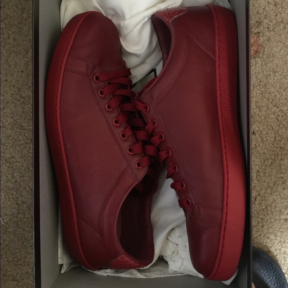 Gucci shoes